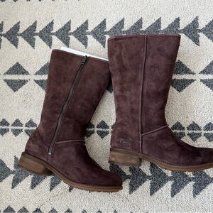 Ugg Tall Suede boots